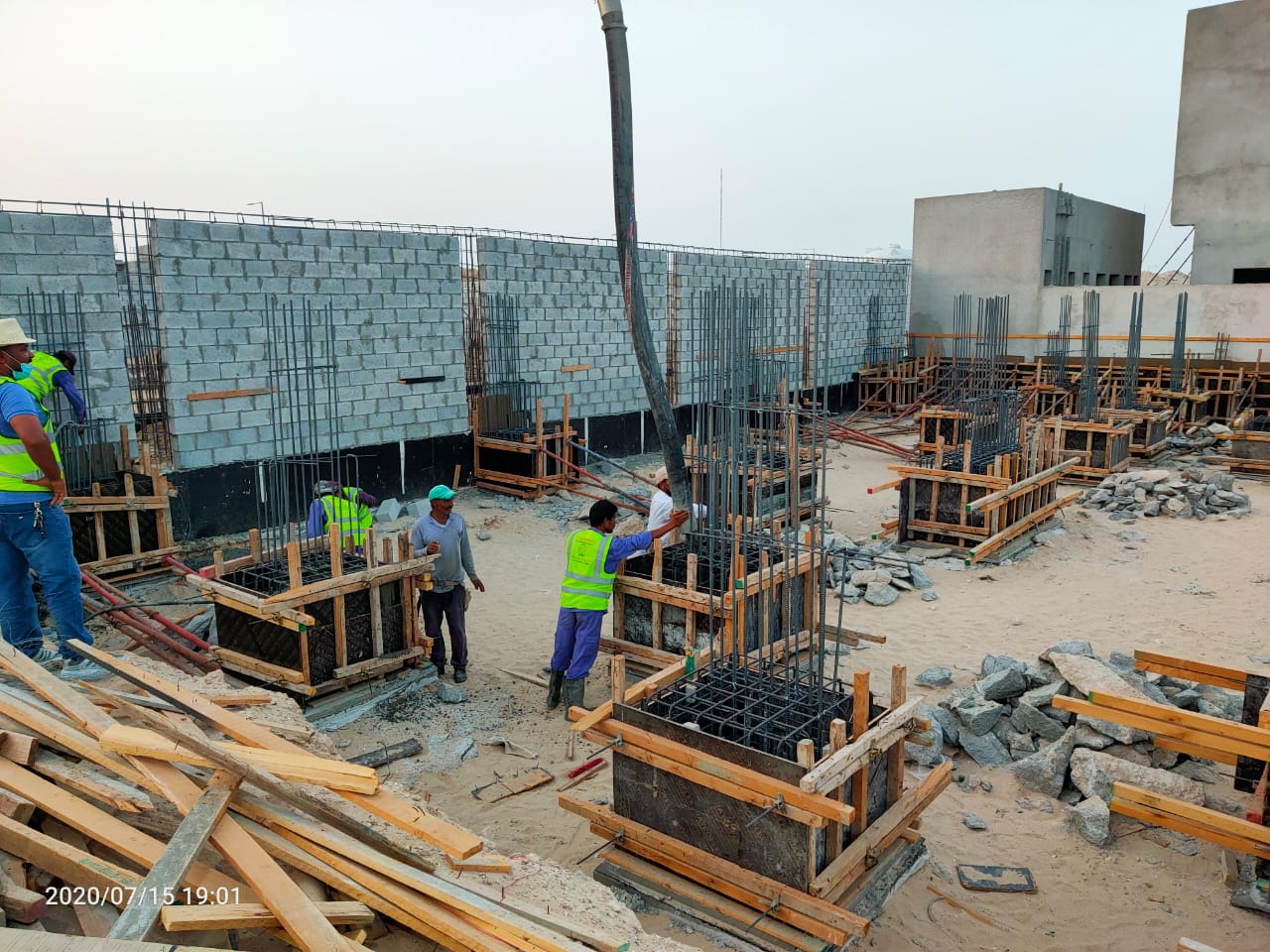 Foundation and concrete works in Al Barsha South 1, Dubai